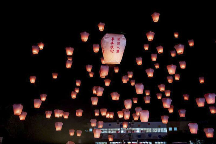 Lunar New Year Festivals in Taiwan 2020: Pingxi Sky Lantern Festival in Pingxi (Feb 8, 2020)