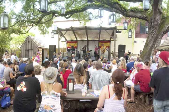 Things to do in St. Augustine Florida in 2020: Catch a free music show at Colonial Oak Music Park