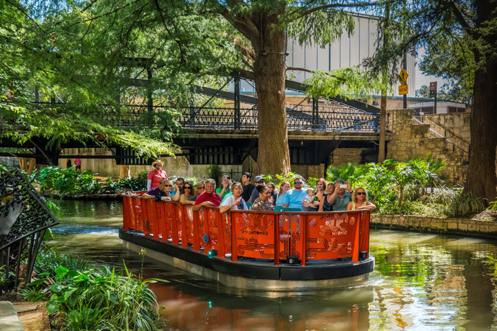 20 Top Things to Do in San Antonio in 2020:  The River Walk