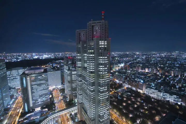 11 Best Places to View the Tokyo Skyline for Free: Tokyo Metropolitan Government Building (Shinjuku City) 