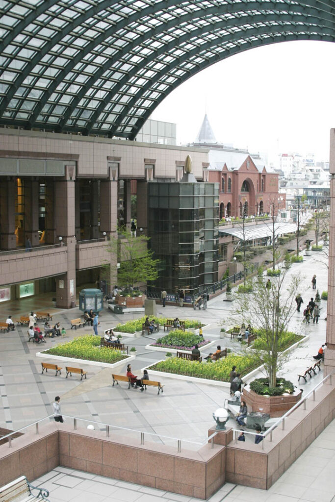11 Best Places to View the Tokyo Skyline for Free: Yebisu Garden Place (Shibuya City)
