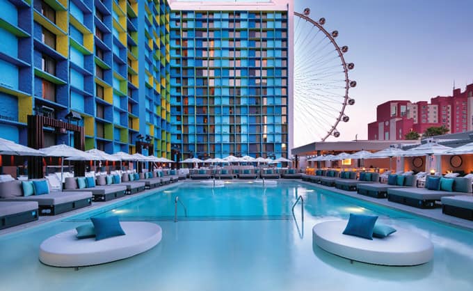 Best Pools in Las Vegas: Hotels, Resorts, Party Poolside - 2022 List