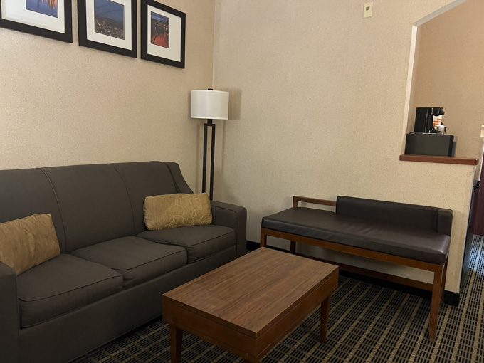 Comfort Suites Portland Southwest