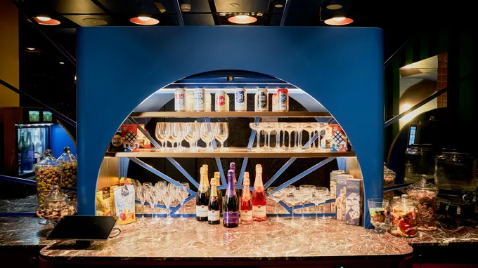 Find Yourself Centre Stage in the New Look Laneways by Ovolo