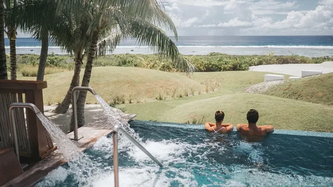 Four Seasons Resort Bora Bora Celebrates The Season With Summer Savings
