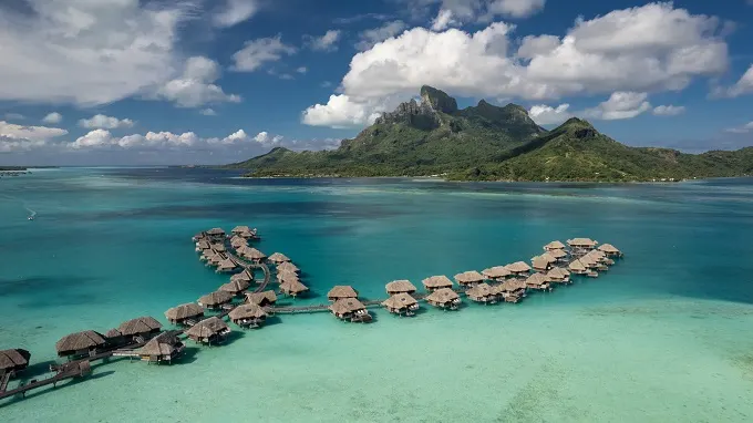 Four Seasons Resort Bora Bora Celebrates The Season With Summer Savings