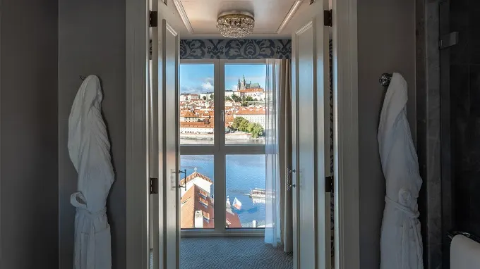 Love Is Sweet: Celebrate Valentine’s Day With Unique Experiences In One Of The Most Romantic Cities In The World