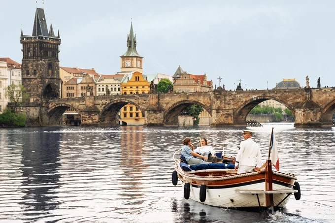 Love Is Sweet: Celebrate Valentine’s Day With Unique Experiences In One Of The Most Romantic Cities In The World